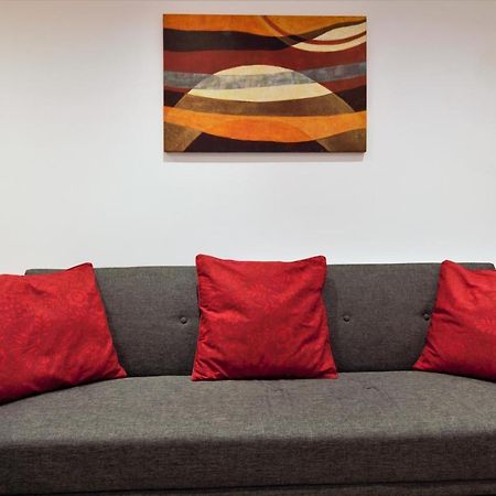 Stylish 2 Bedroom Apartment In The Heart Of Greenwich London Luaran gambar