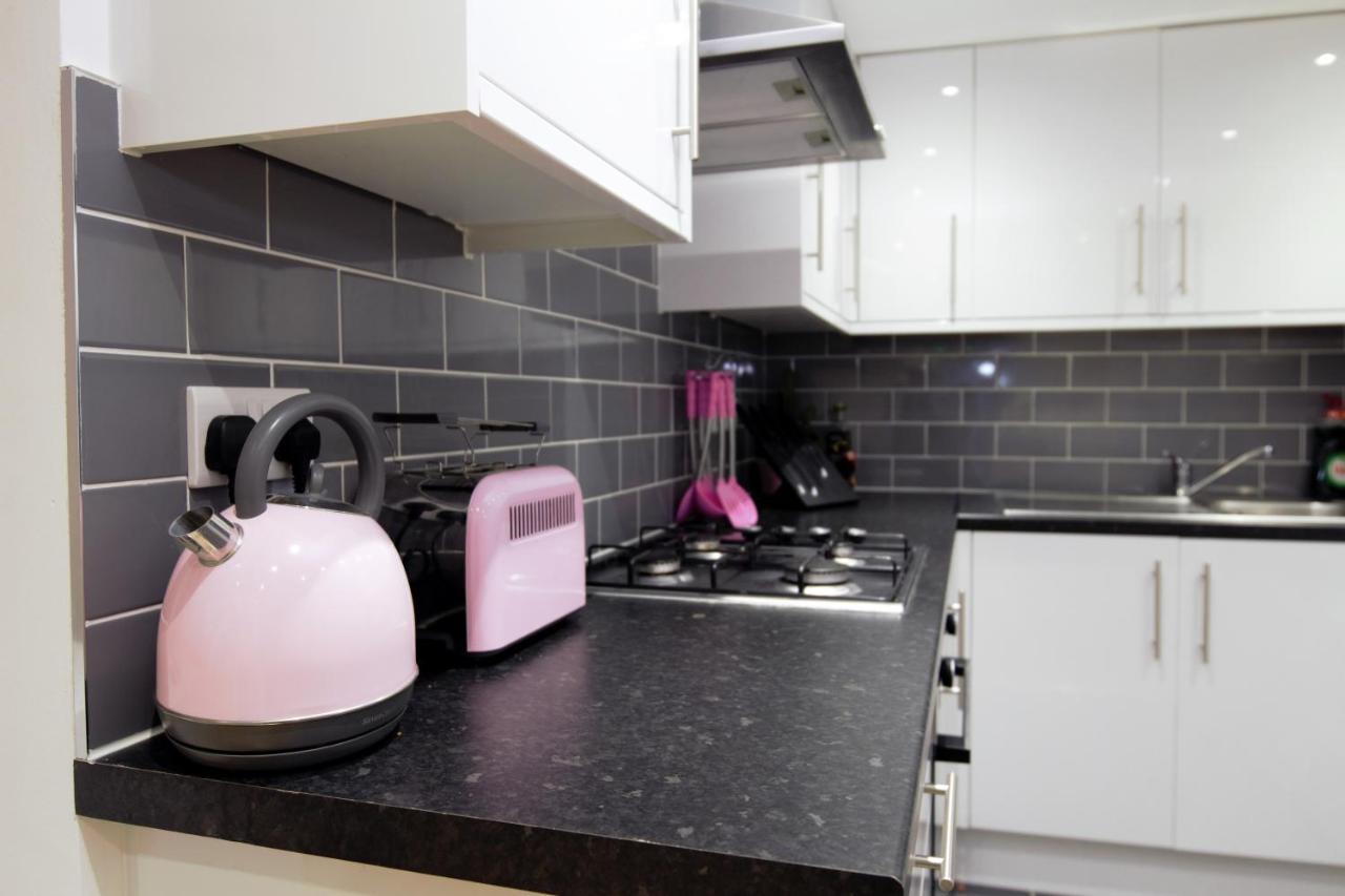 Stylish 2 Bedroom Apartment In The Heart Of Greenwich London Luaran gambar
